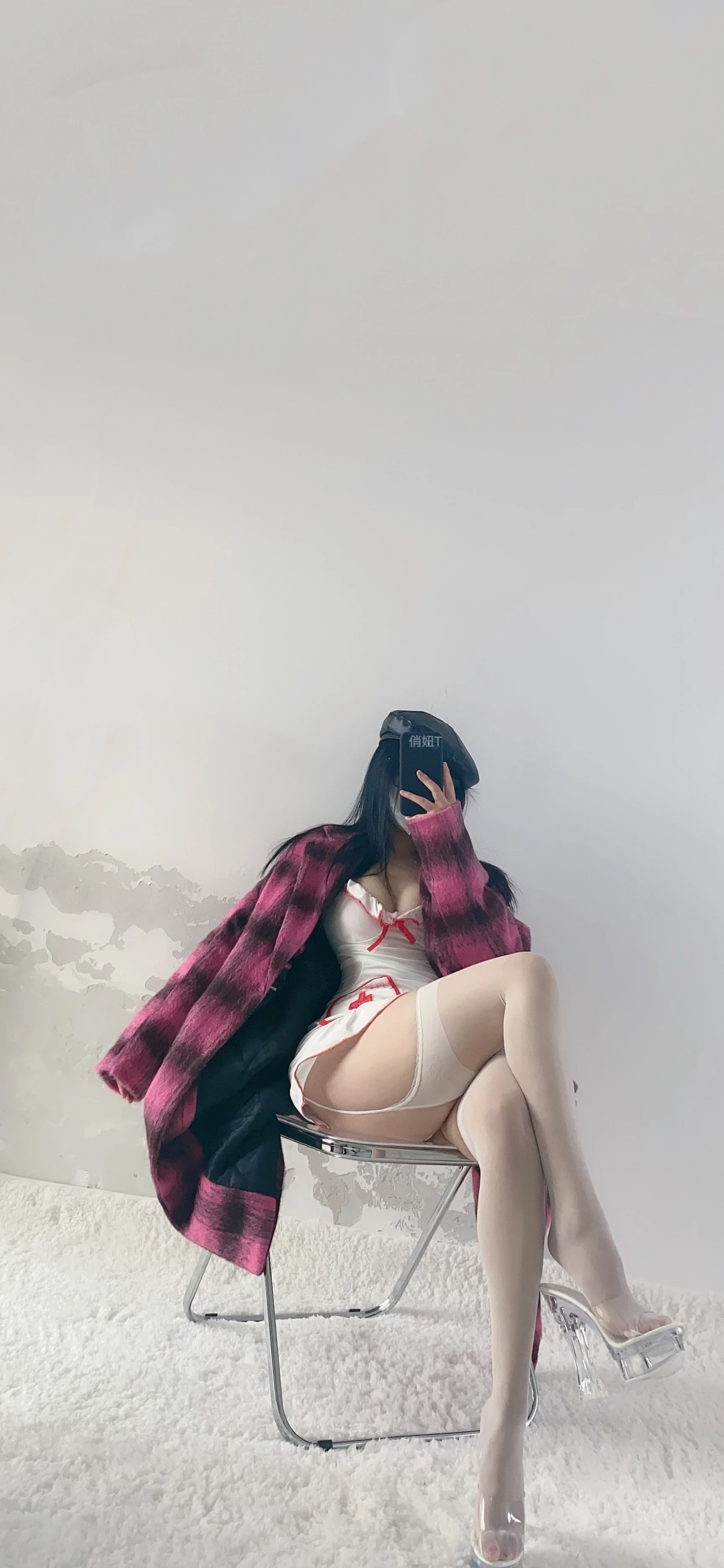 俏妞qiaoniuTT – 护士姐姐 18P
